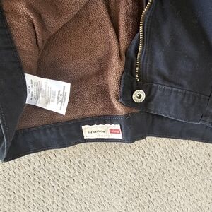 Wrangler Relaxed Fit Jeans - Black and Brown Insulated With Soft Material 34x30